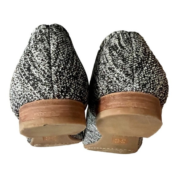 Caslon Pointy Toe Flats - Picture 6 of 10